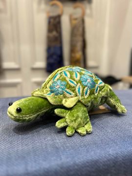 Picture of MOIRA: Emerald Turtle Mini (SOLD)