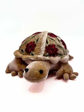 Picture of MOIRA: Pink Quartz Turtle Mini (SOLD)